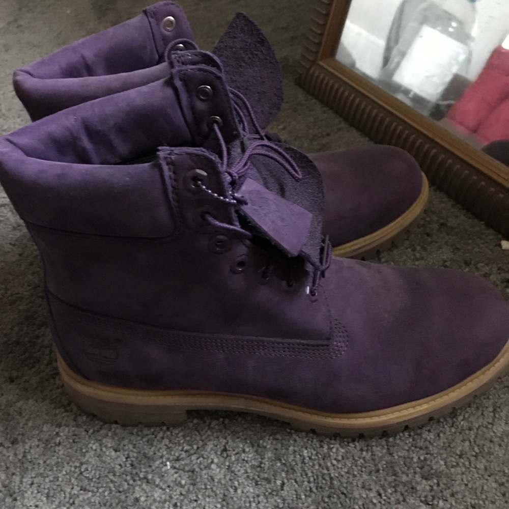 Purple Villa timberlands